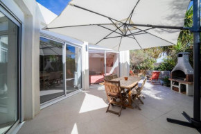 VILLA BORD DE MER 6 COUCHAGES AVEC JARDIN ET GARAGE